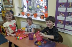 Więcej o: Zeróweczka eksperymentuje