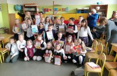 Więcej o: Sukces w Międzyszkolnym Konkursie Recytatorskim w SP 7