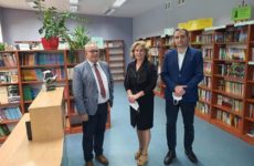 Zastępca Prezydenta Miasta Poznania p. Mariusz Wiśniewski oraz Zastępca Dyrektora Wydziału Oświaty p. Wiesław Banaś w naszej szkole