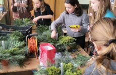 Więcej o: Stroiki dla Hospicjum